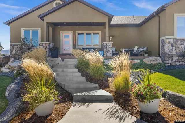 $675,000 | 4371 Gramin Drive, Casper, WY 82609