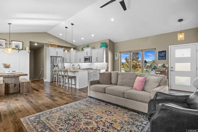 $675,000 | 4371 Gramin Drive, Casper, WY 82609