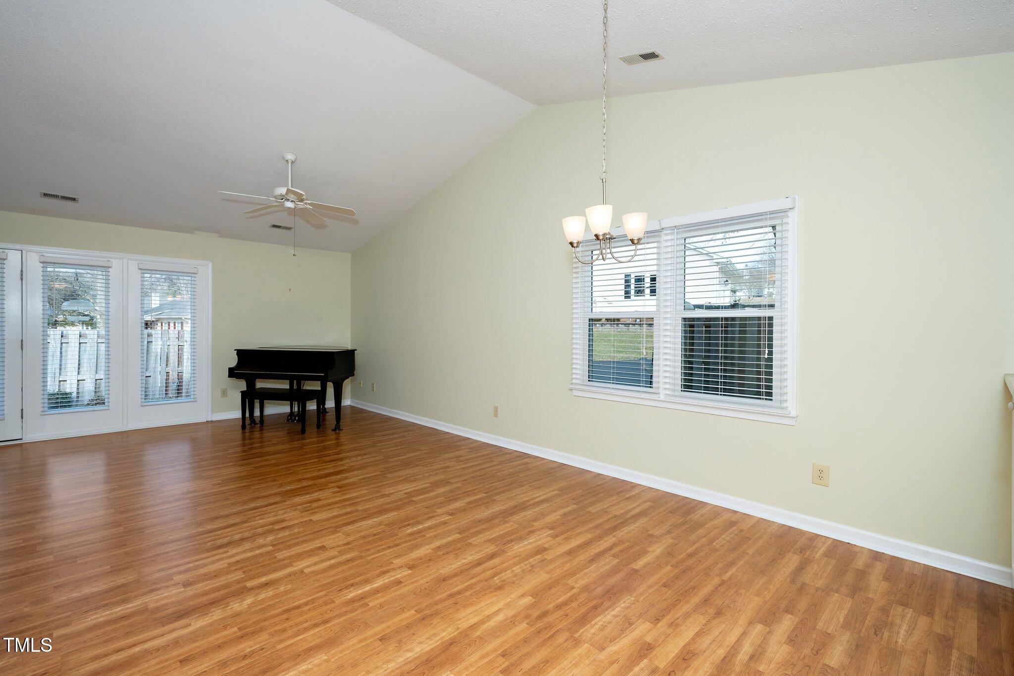 2700 Cottage Circle Raleigh, NC 27613 - Photo 11 of 26 11-web-or-mls-2700 Cottage (7 of 26)