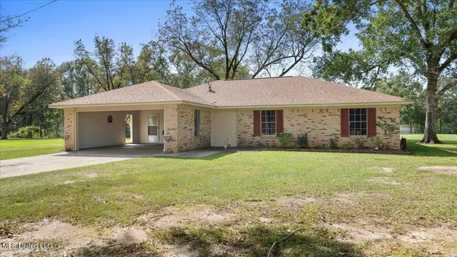 $350,000 | 6767 Highway 13, Morton, MS 39117