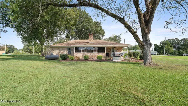 $350,000 | 6767 Highway 13, Morton, MS 39117