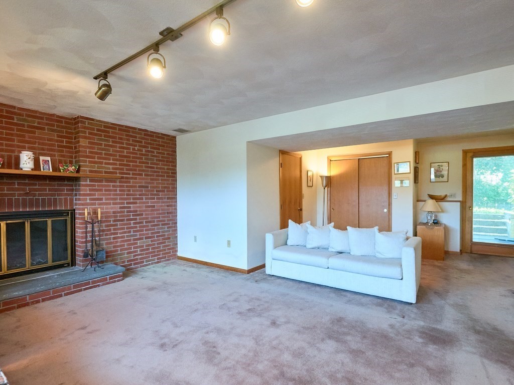 12 Shelley Road Arlington, MA 02476 - Photo 27 of 36 Gallery Image 27