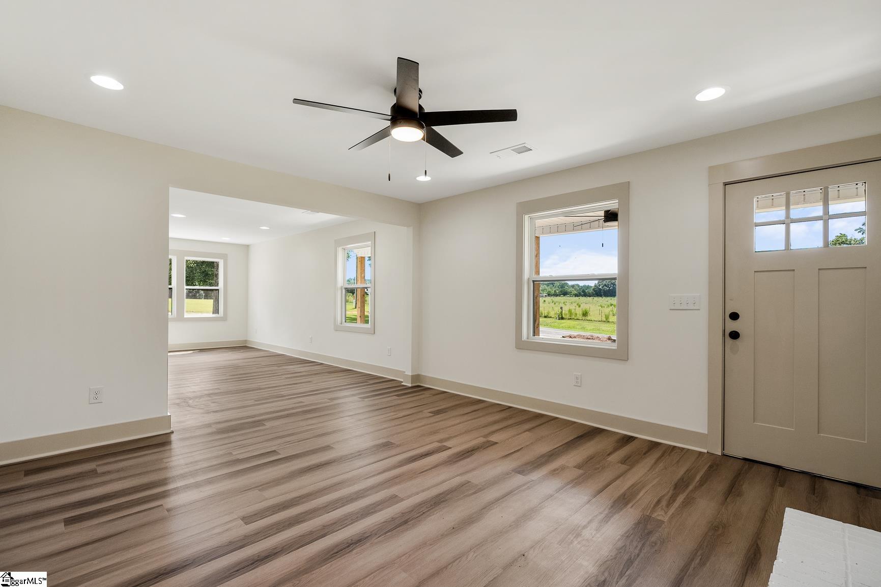 523 Crawford Road Belton, SC 29627 - Photo 10 of 48