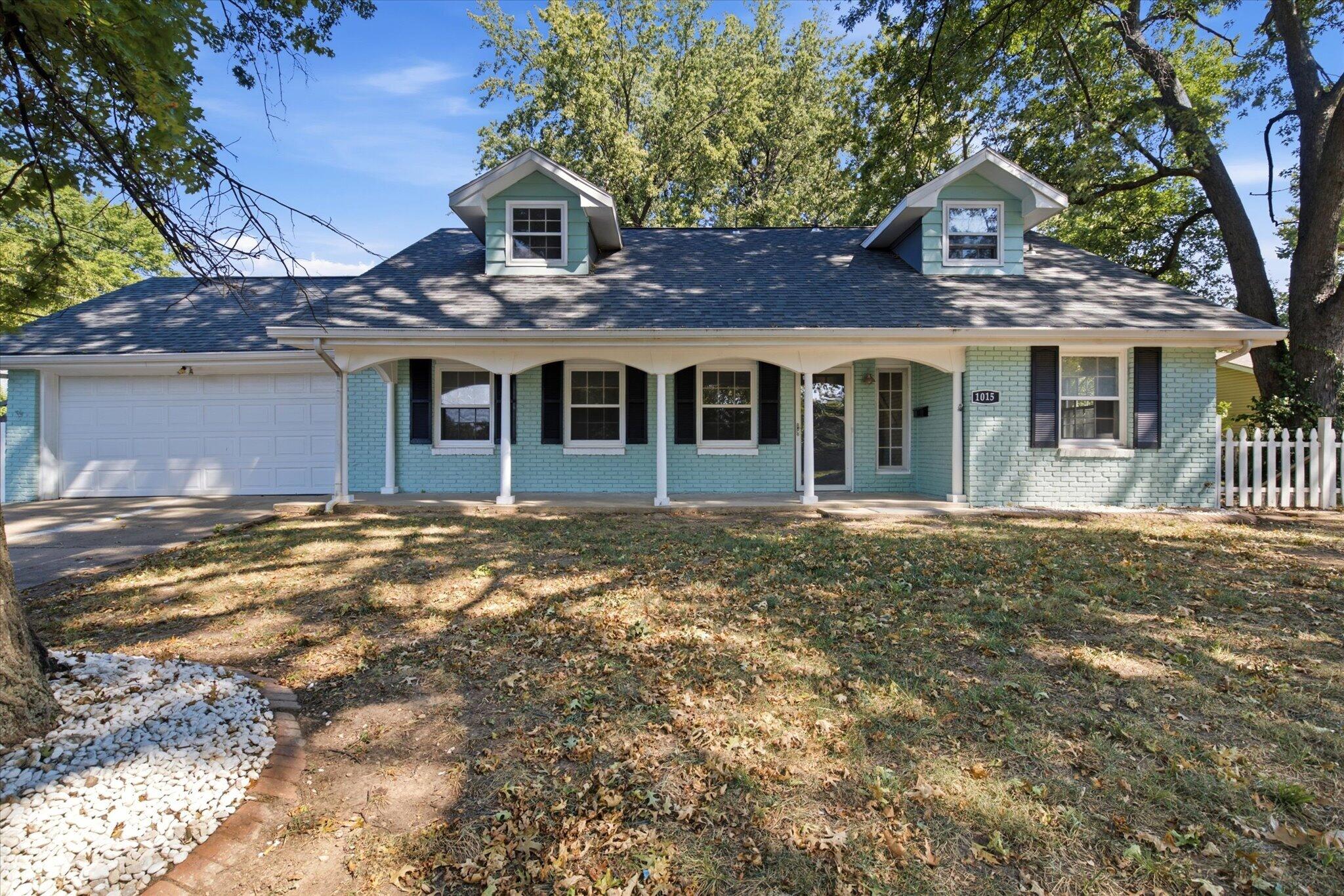 1015 West Downing Street Springfield, MO 65807 - Photo 2 of 44 02-IMG_3752