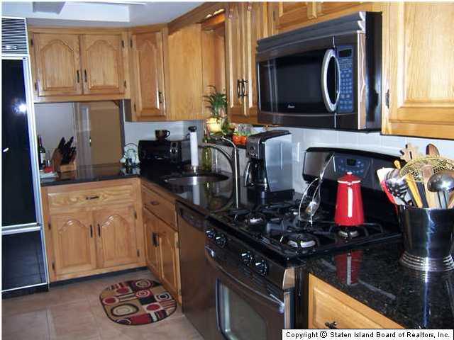 311 Mace Street Staten Island, NY 10306 - Photo 7 of 15 Additional Photo