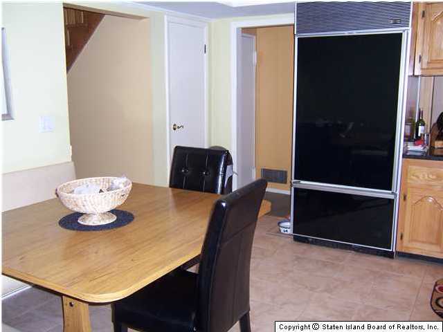 311 Mace Street Staten Island, NY 10306 - Photo 8 of 15 Additional Photo