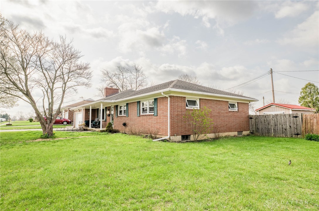 1309 Richmoor Road Springfield, OH 45503 - Photo 4 of 61 Gallery Image 4