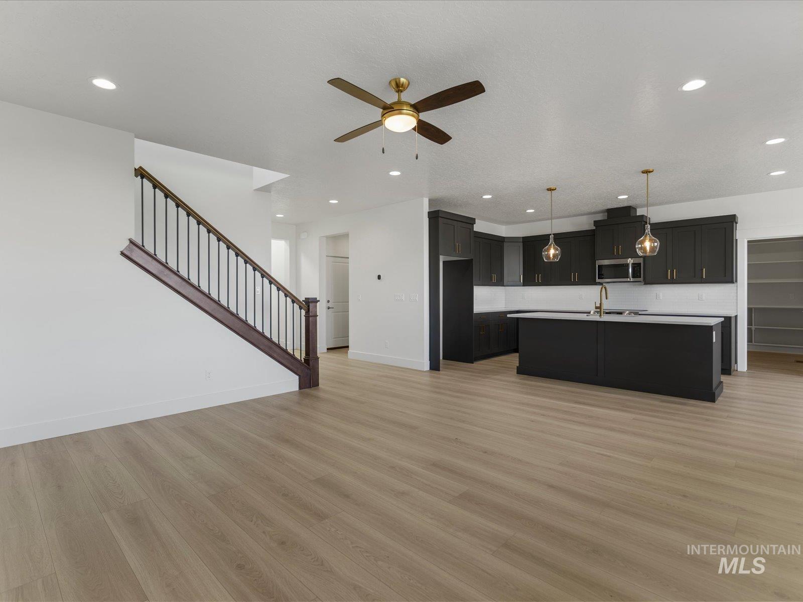 375 South Bumper Way Boise, ID 83716 - Photo 18 of 48