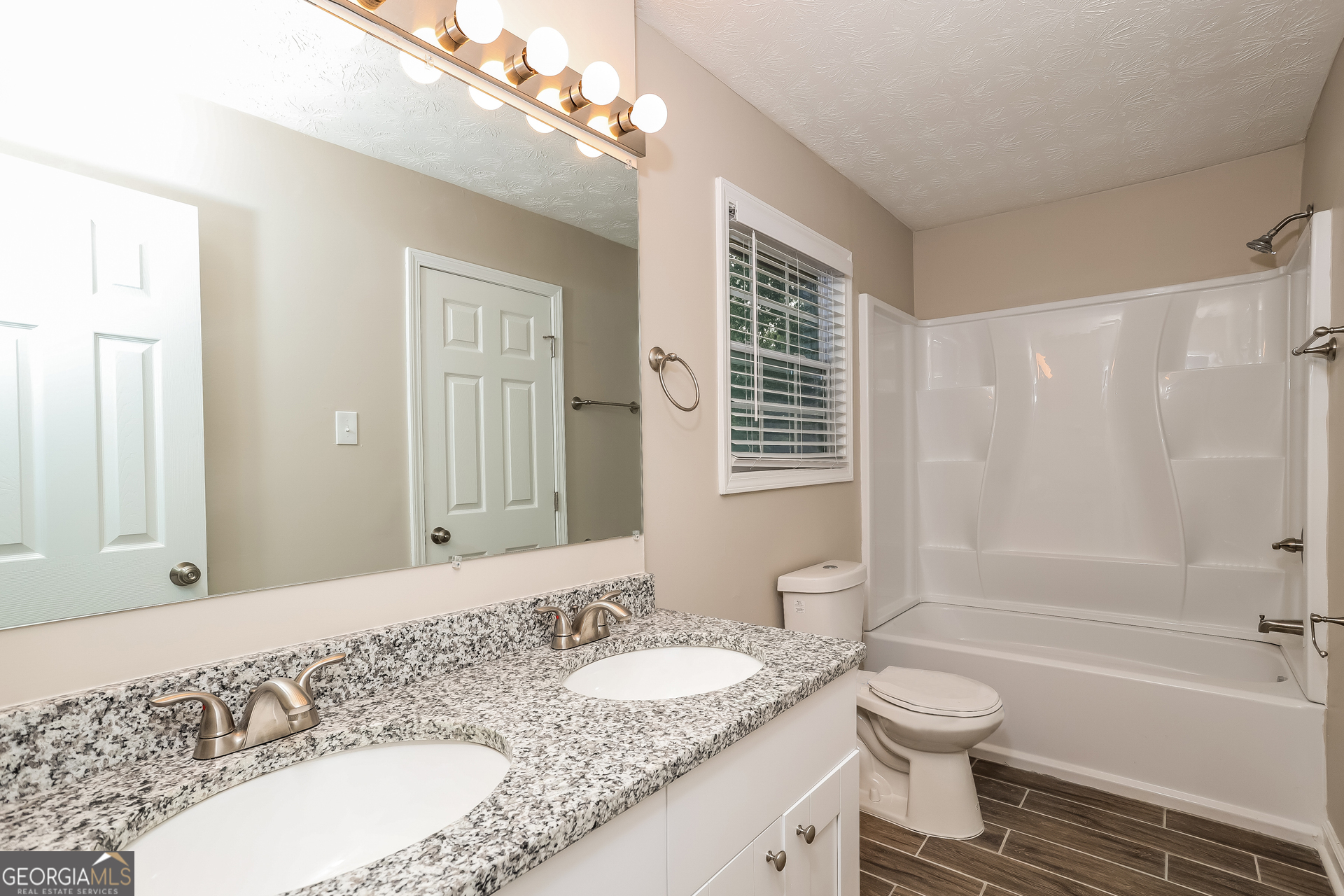 677 Selden Court Jonesboro, GA 30238 - Photo 7 of 18