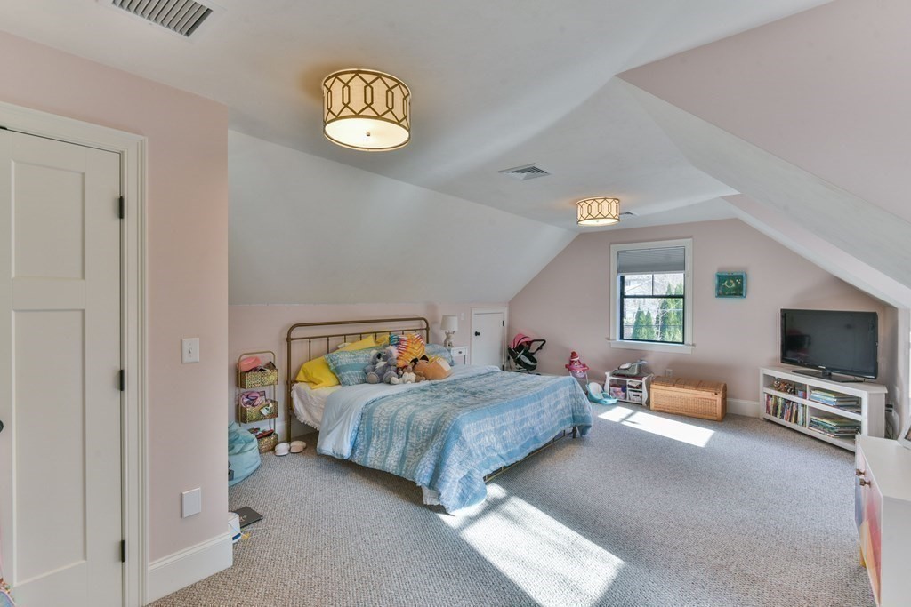 15 Lakeview Road Webster, MA 01570 - Photo 21 of 42 a bedroom with bed and window