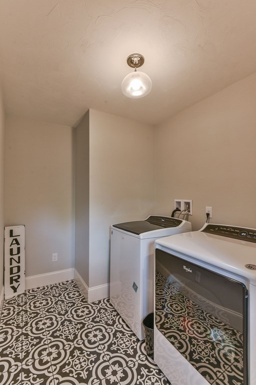 15 Lakeview Road Webster, MA 01570 - Photo 26 of 42 a utility room with a sink
