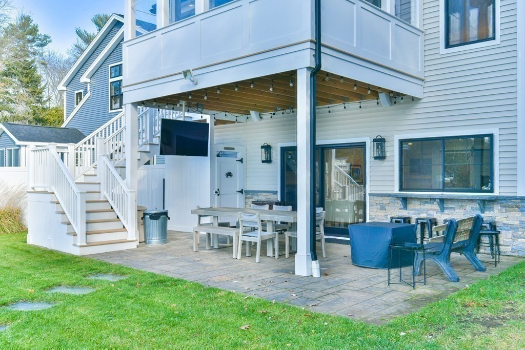 15 Lakeview Road Webster, MA 01570 - Photo 41 of 42 a view of a house with backyard and sitting area