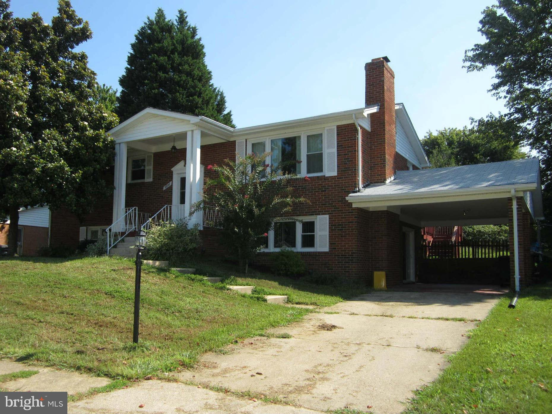 12828 Glynis Road Clinton, MD 20735 - Photo 1 of 24 Exterior (Front)