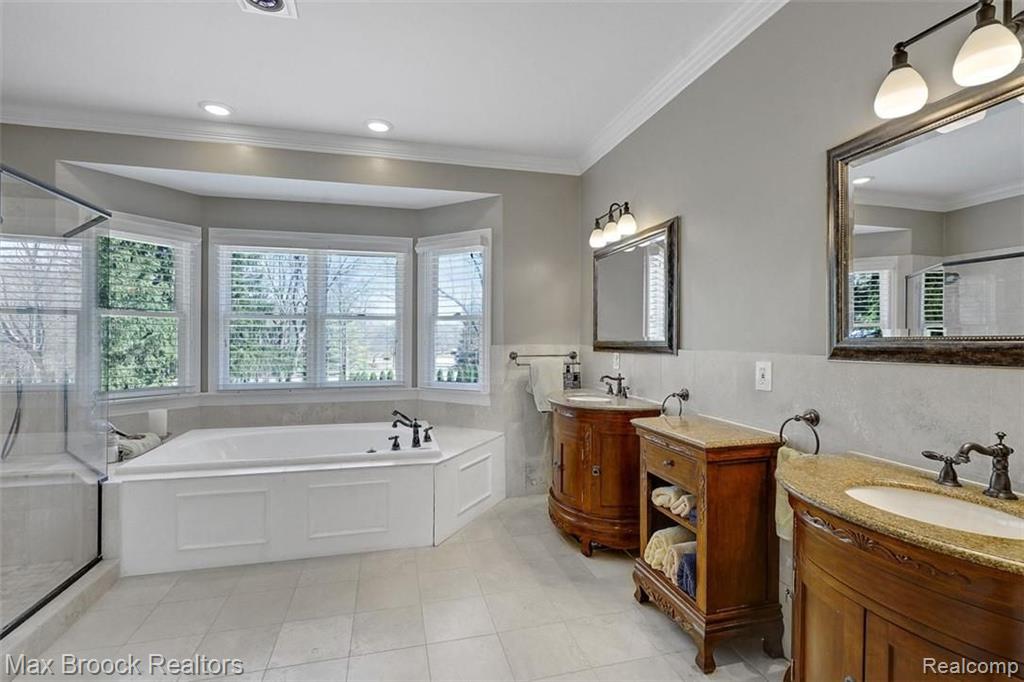 2950 Eastways Road Bloomfield Hills, MI 48304 - Photo 16 of 26