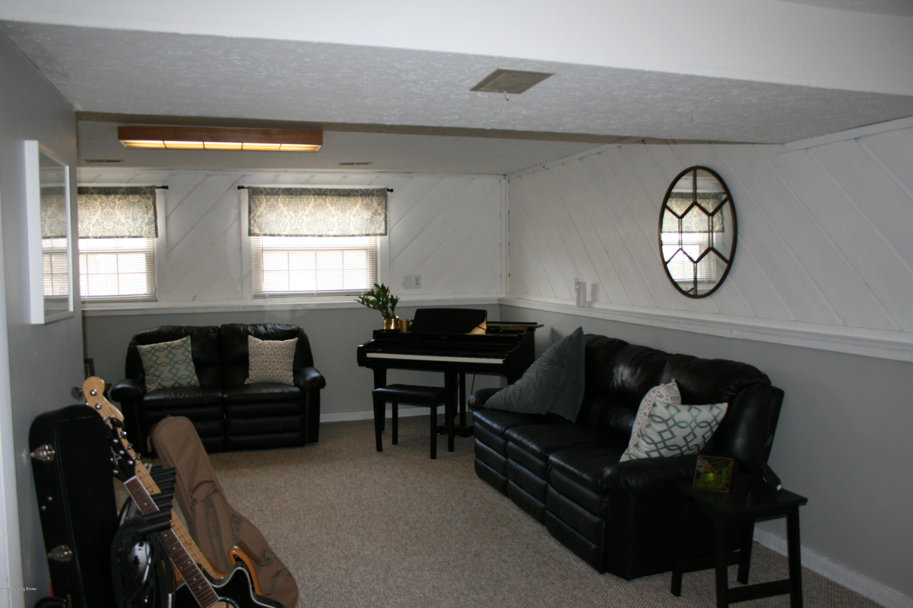 2929 Winterhaven Road Louisville, KY 40220 - Photo 20 of 33 winterhaven-23