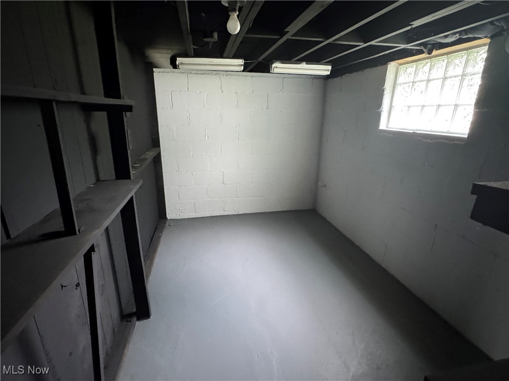 178 Mathews Road Youngstown, OH 44512 - Photo 9 of 12 View of basement