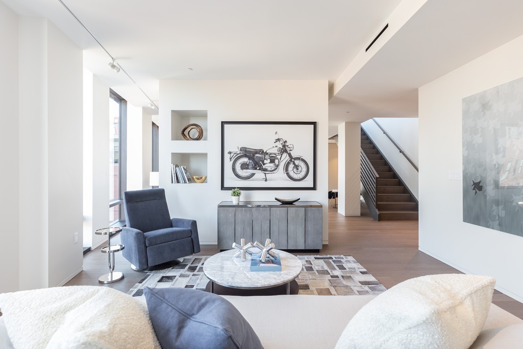 10 Farnsworth Street, Unit PH Boston, MA 02210 - Photo 12 of 23