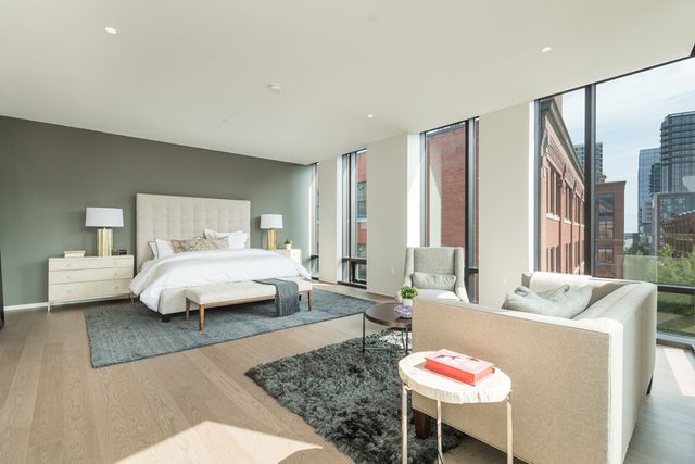 $7,000,000 | 10 Farnsworth Street, Unit PH, Boston, MA 02210