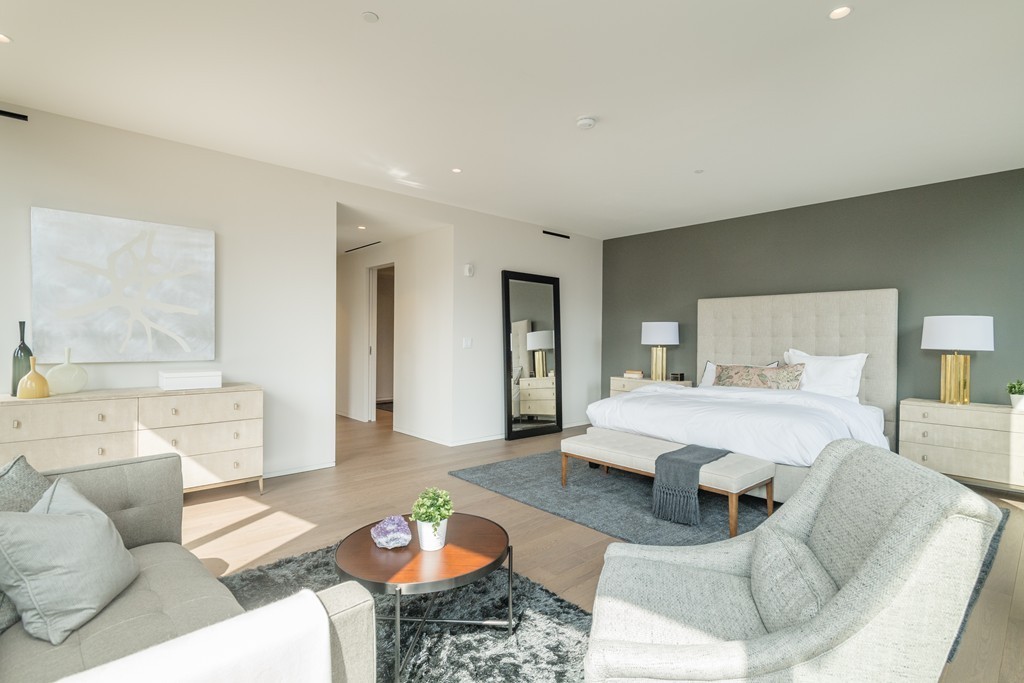 10 Farnsworth Street, Unit PH Boston, MA 02210 - Photo 15 of 23