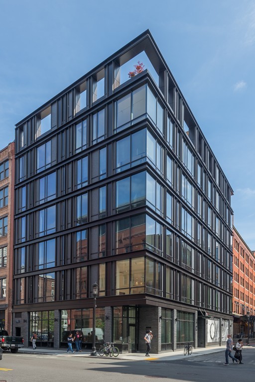 10 Farnsworth Street, Unit PH Boston, MA 02210 - Photo 22 of 23