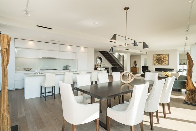 $7,000,000 | 10 Farnsworth Street, Unit PH, Boston, MA 02210