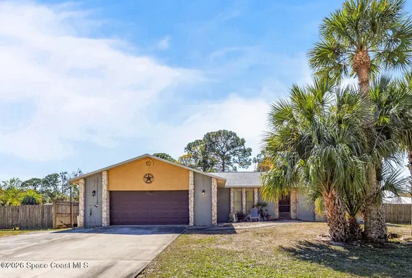 $475,000 | 4651 North Friday Circle, Cocoa, FL 32926