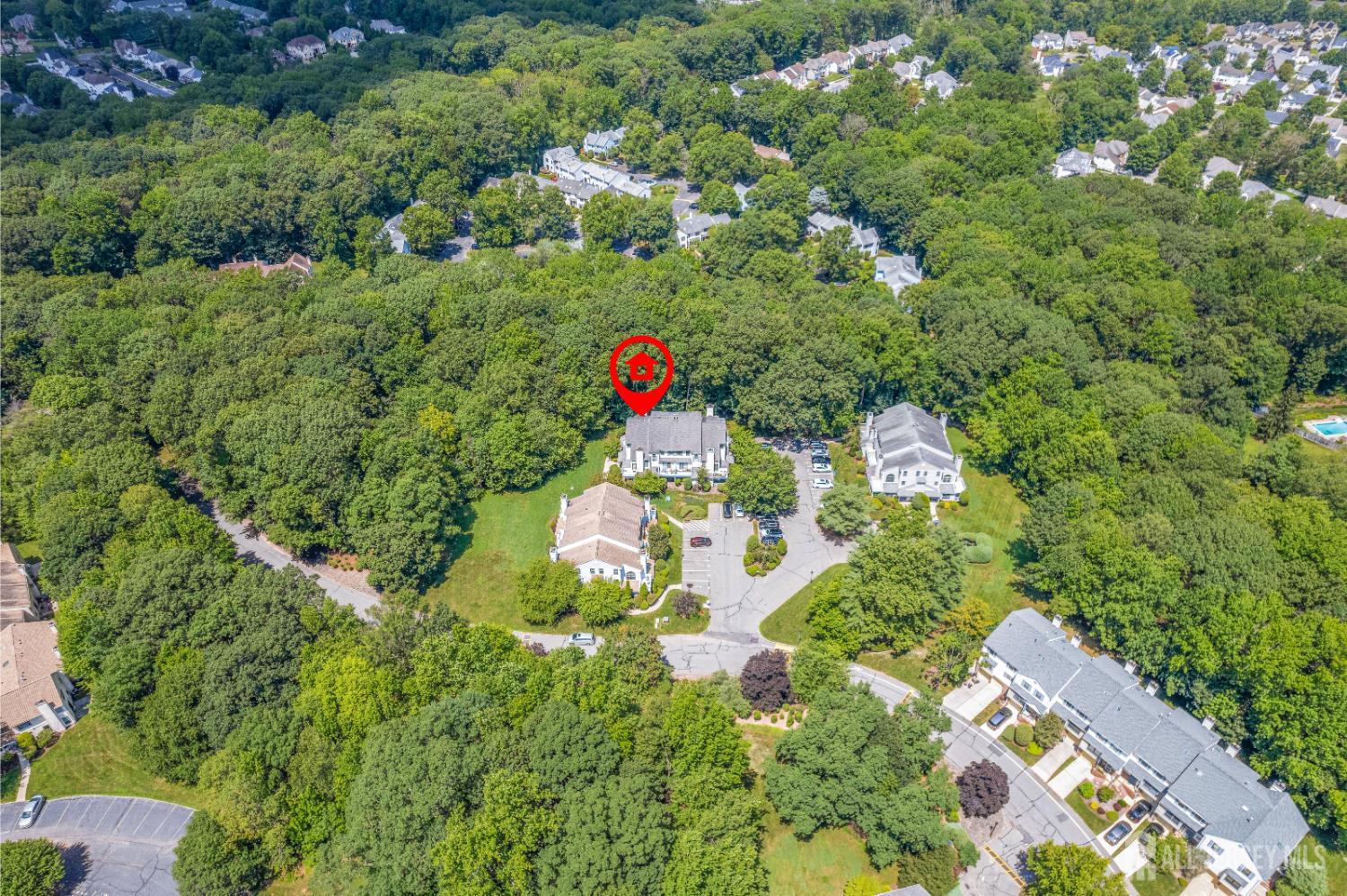 5101 Stonehedge Road, Unit 5101 Edison, NJ 08820 - Photo 27 of 29 Gallery Image 27