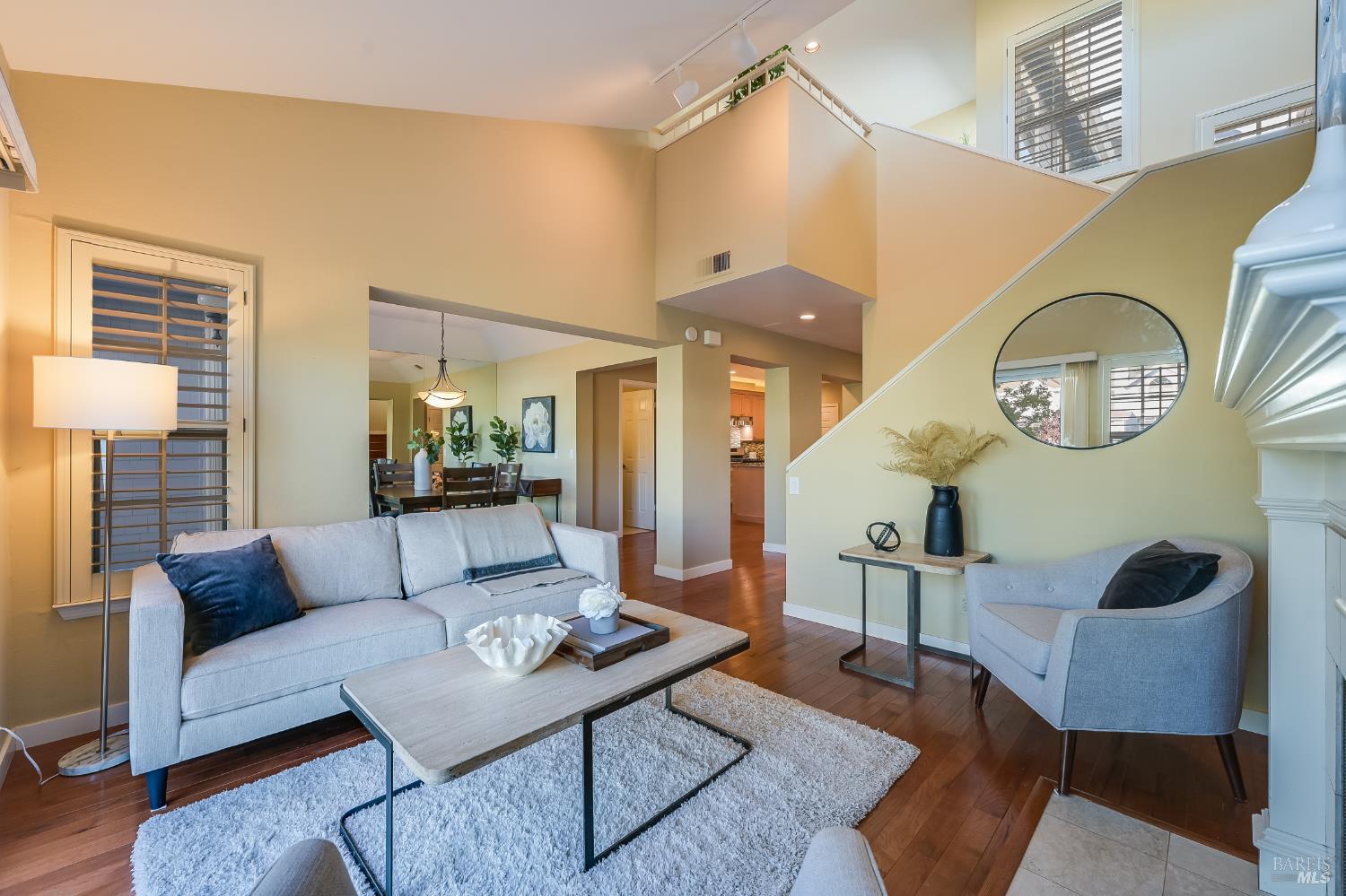 64 Mariners Circle San Rafael, CA 94903 - Photo 10 of 41 Gallery Image 10