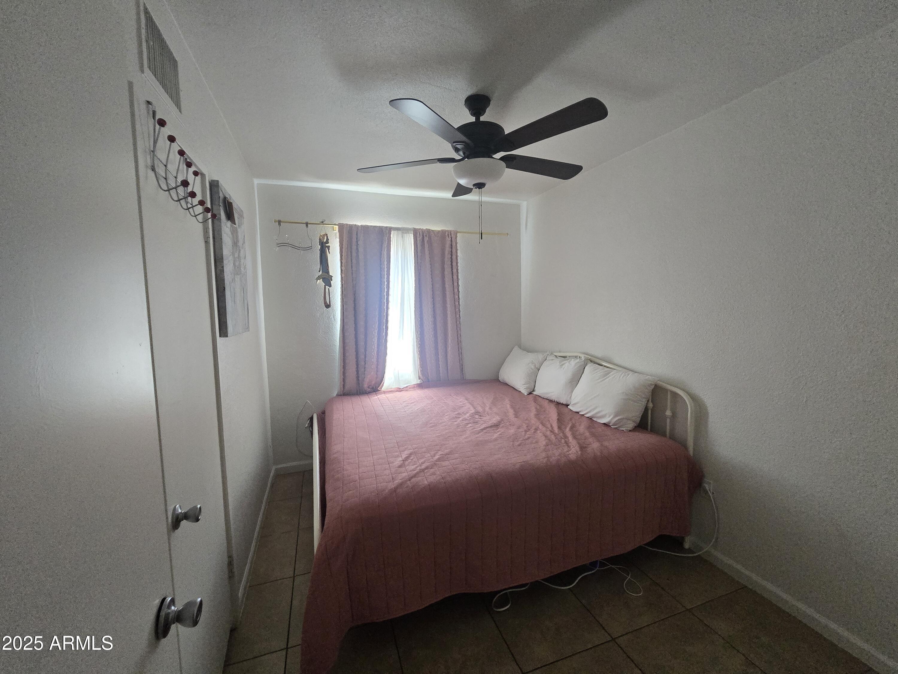 3845 North 15th Avenue Phoenix, AZ 85015 - Photo 8 of 10 20250924_142105