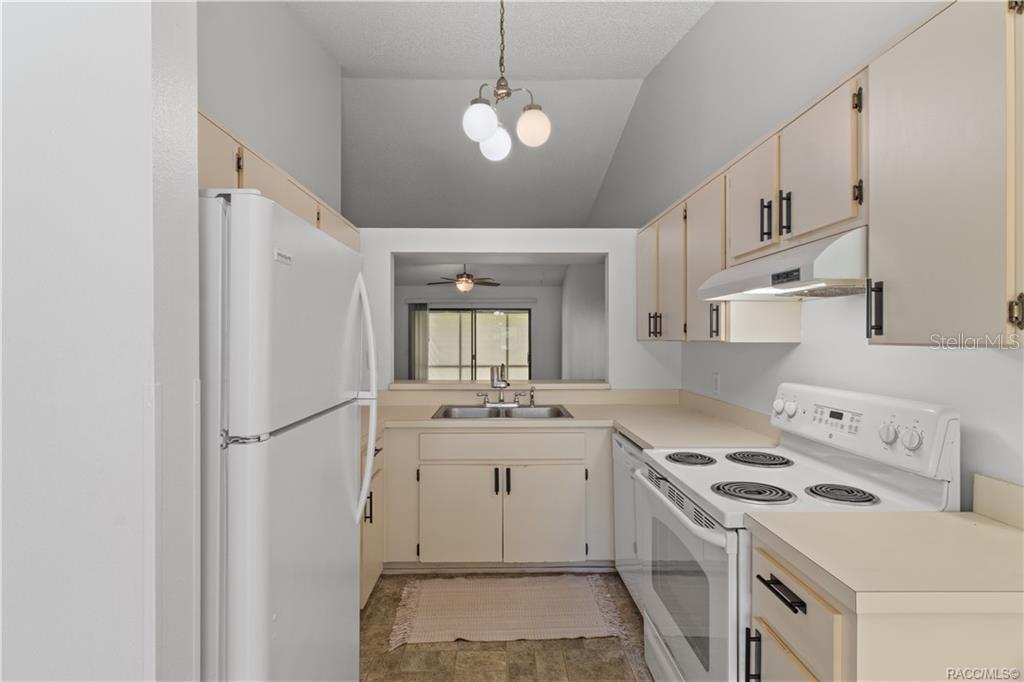 1304 Siesta Terrace, Unit 1304 Inverness, FL 34450 - Photo 10 of 44