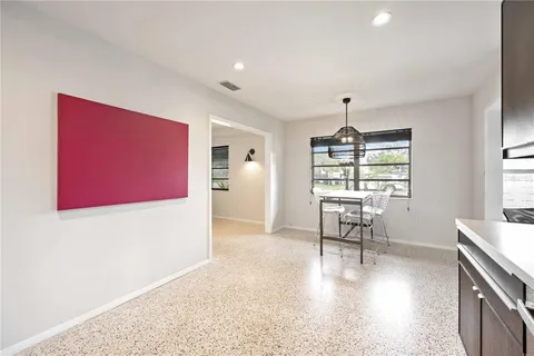 $555,000 | 2105 Hibiscus Street, Sarasota, FL 34239