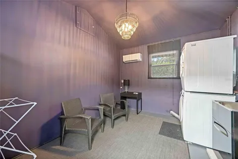 $555,000 | 2105 Hibiscus Street, Sarasota, FL 34239