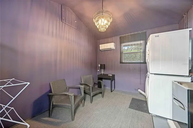 $555,000 | 2105 Hibiscus Street, Sarasota, FL 34239