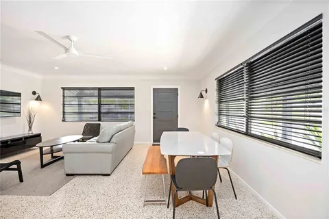 $555,000 | 2105 Hibiscus Street, Sarasota, FL 34239