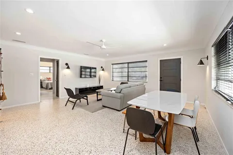 $555,000 | 2105 Hibiscus Street, Sarasota, FL 34239