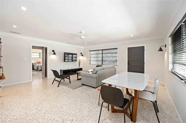 $555,000 | 2105 Hibiscus Street, Sarasota, FL 34239