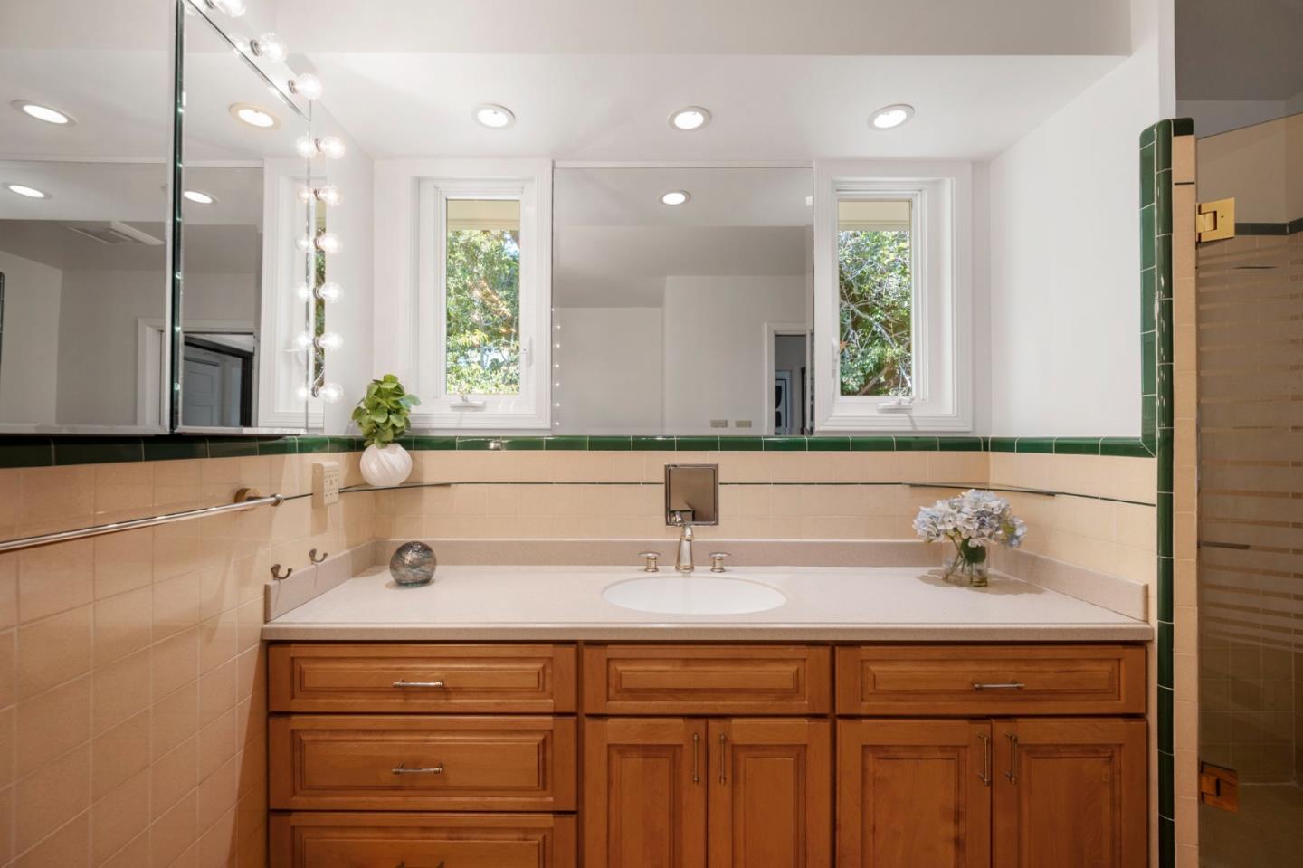 1407 Carlton Road Hillsborough, CA 94010 - Photo 92 of 113