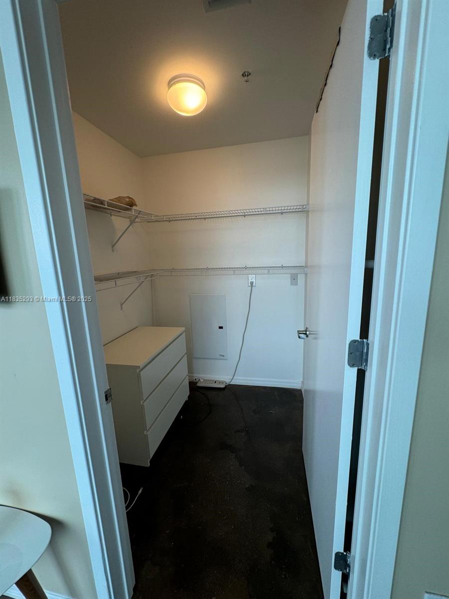 3301 Northeast 1st Avenue, Unit H2903 Miami, FL 33137 - Photo 11 of 20 a view of walk in closet
