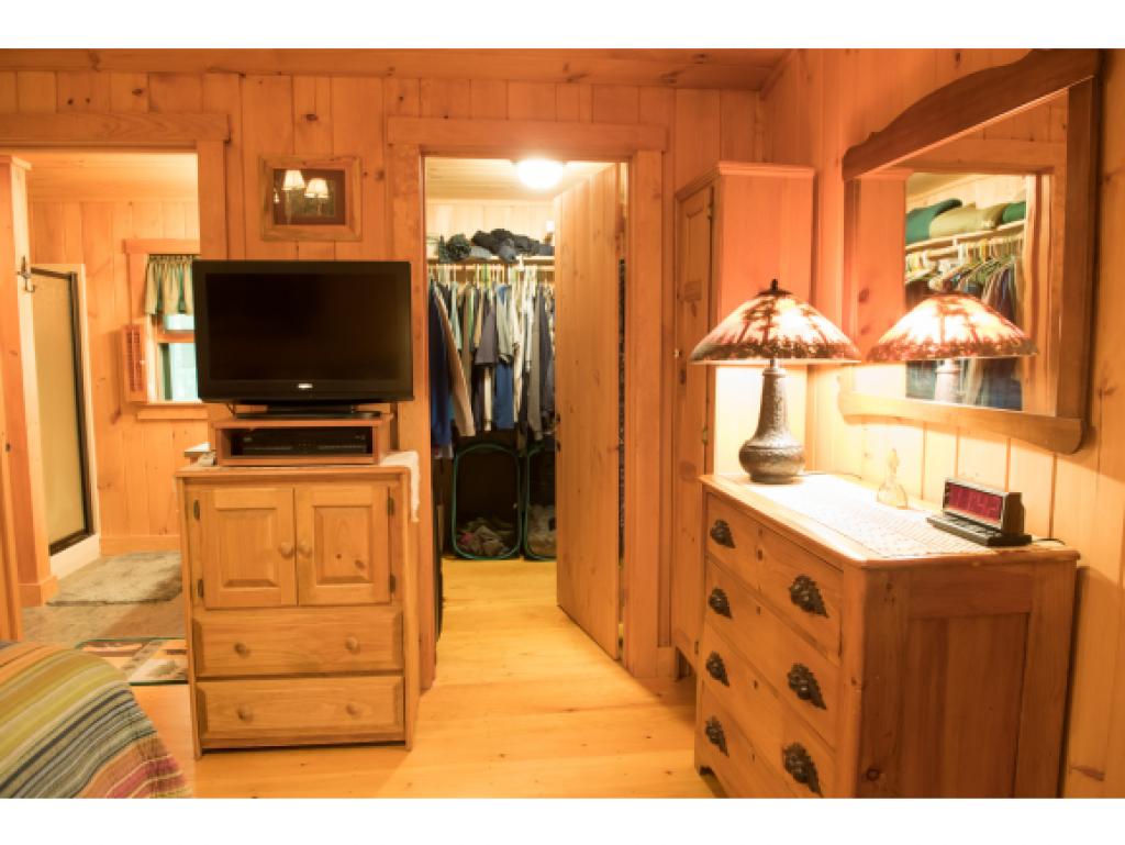 98 Shore Road Rumney, NH 03266 - Photo 23 of 34 Gallery Image 23
