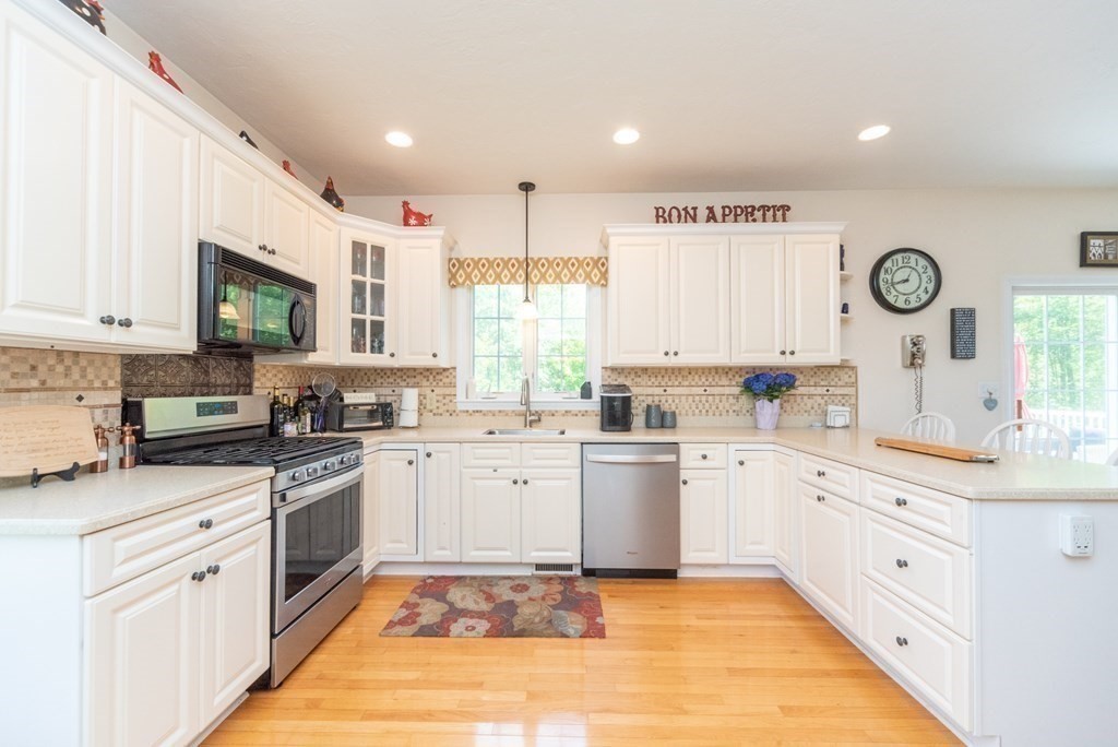 101 Finch Road Raynham, MA 02767 - Photo 12 of 37 Gallery Image 12