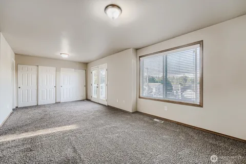 $599,950 | 1312 Browns Point Boulevard Northeast, Tacoma, WA 98422