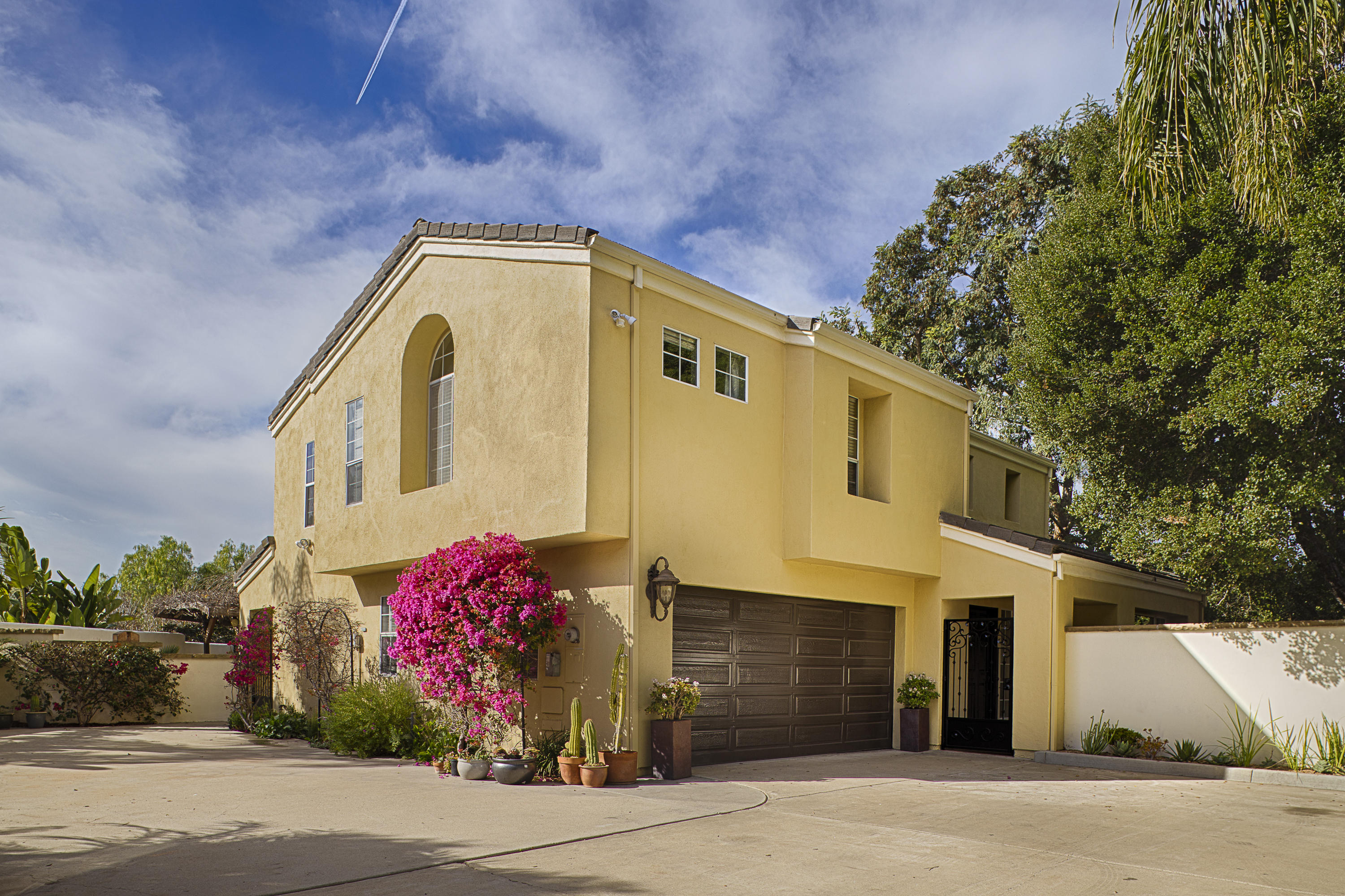3992 Primavera Road Santa Barbara, CA 93110 - Photo 1 of 36 3992-Primavera-Road-1