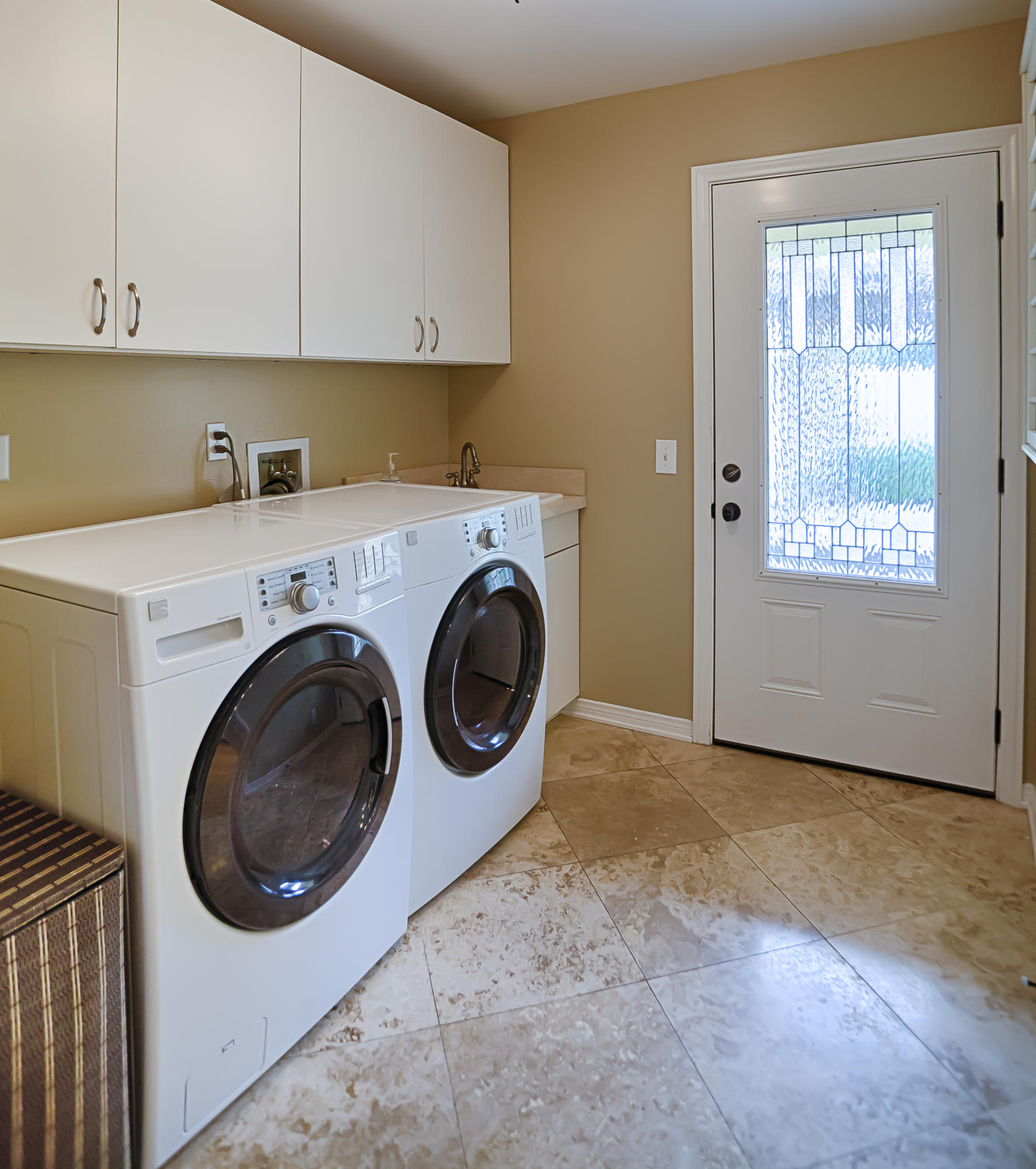 3992 Primavera Road Santa Barbara, CA 93110 - Photo 24 of 36 3992-Primavera-Road-26