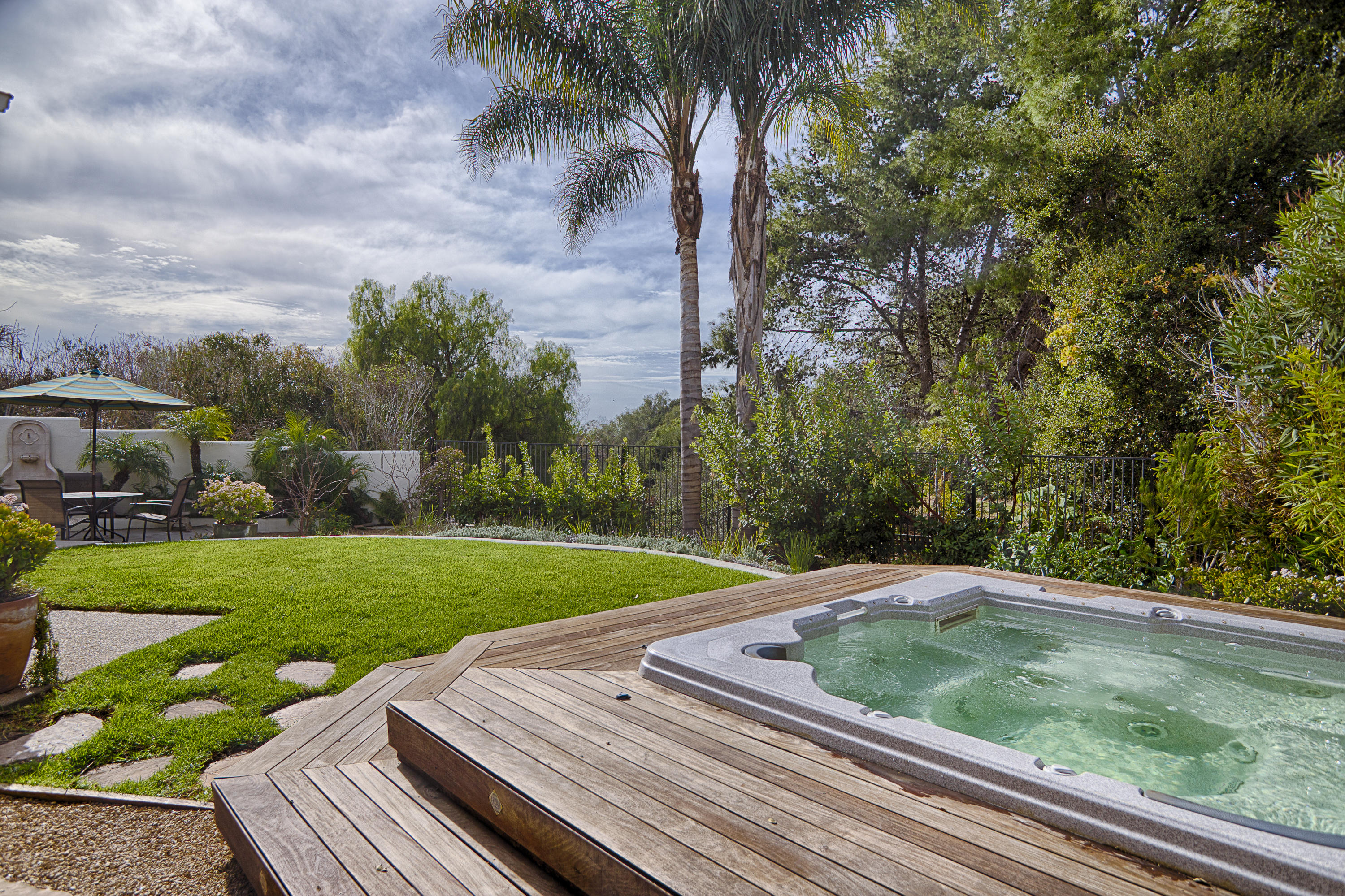 3992 Primavera Road Santa Barbara, CA 93110 - Photo 26 of 36 3992-Primavera-Road-29