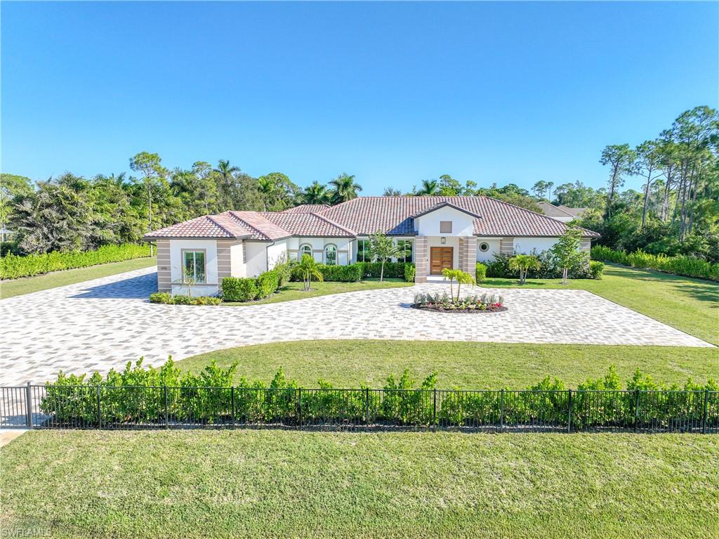 590 Carica Road Naples, FL 34108 - Photo 3 of 46