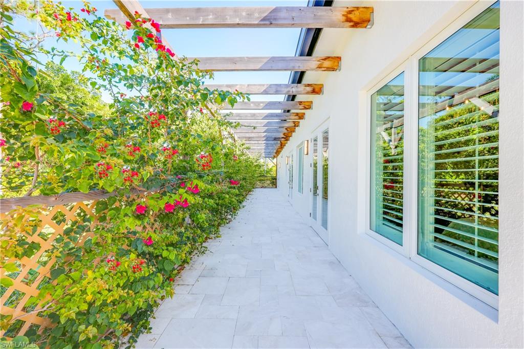 590 Carica Road Naples, FL 34108 - Photo 35 of 46