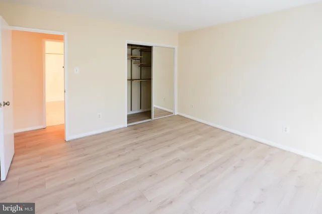 $2,000 | 1730 Arlington Boulevard, Unit 406, Arlington, VA 22209