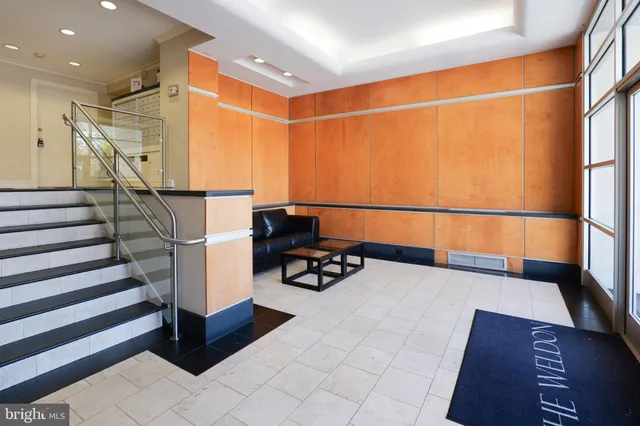 $2,000 | 1730 Arlington Boulevard, Unit 406, Arlington, VA 22209