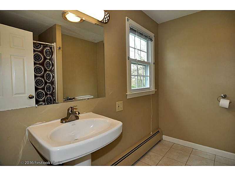 99 Ladderlook Road Warwick, RI 02886 - Photo 17 of 25 Bathroom.