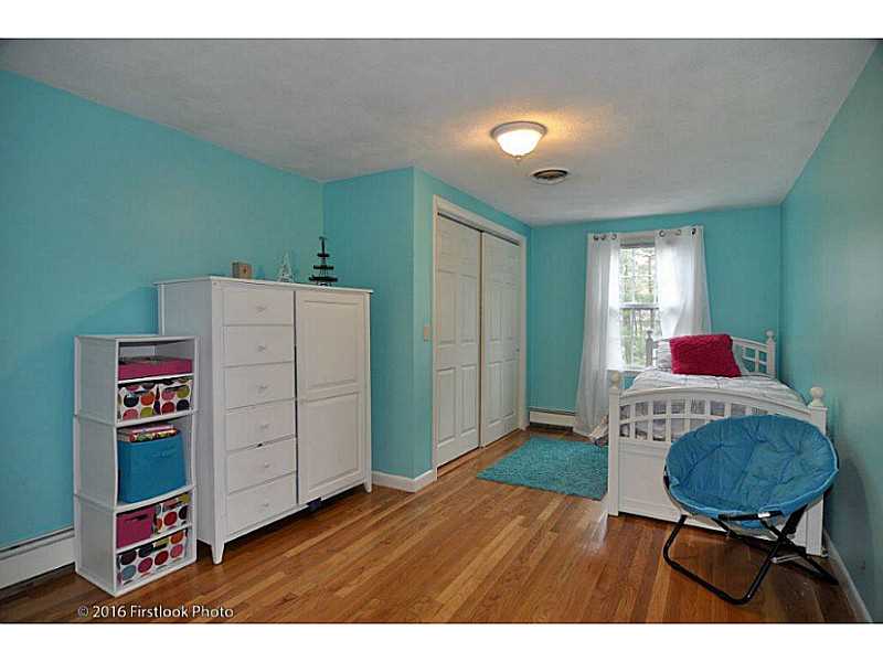 99 Ladderlook Road Warwick, RI 02886 - Photo 18 of 25 Bedroom.